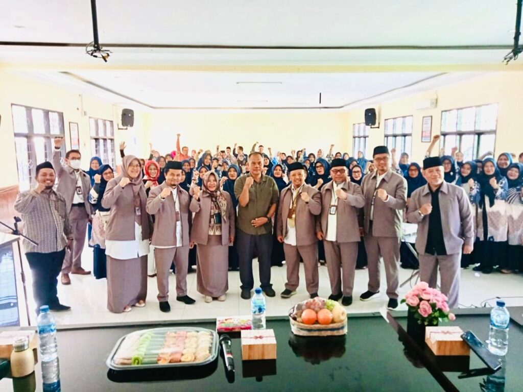 Dewan Pendidikan Gelar FGD Bersama Kepala Satuan Pendidikan di Kota Sukabumi